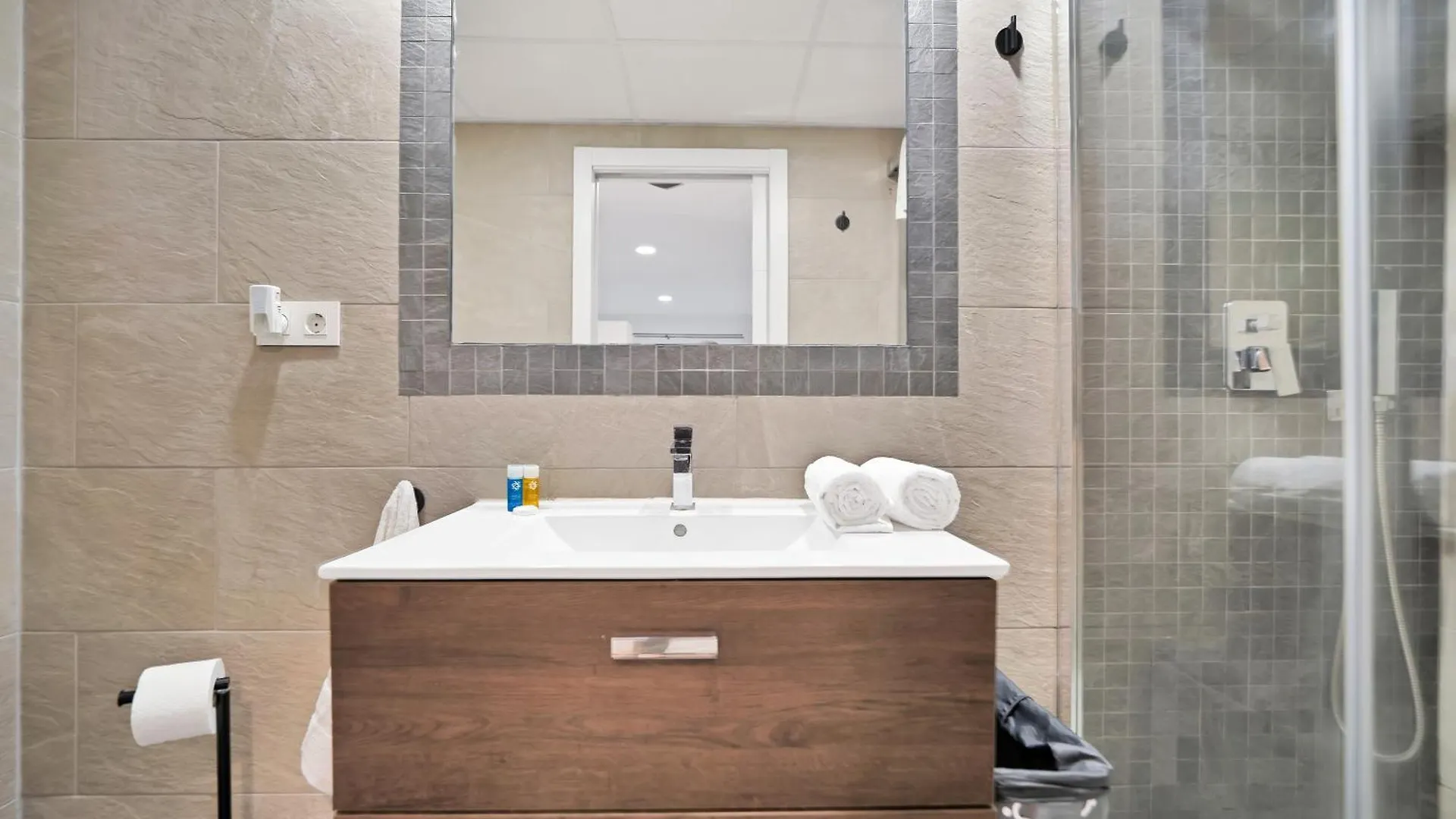 Nueva! Centrica Suite Boutique Αλγεθίρας